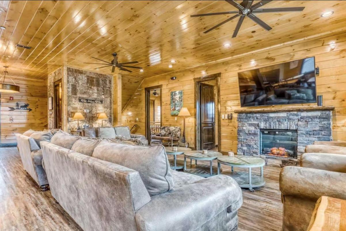 The Great Dogwood Manor By Stony Brook Cabins Gatlinburg Exteriér fotografie
