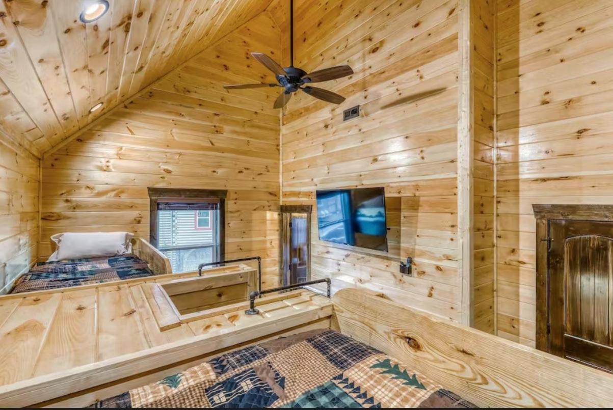 The Great Dogwood Manor By Stony Brook Cabins Gatlinburg Exteriér fotografie